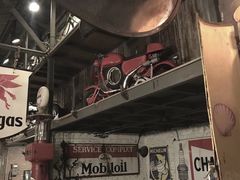 -席娜卡琳火车铁道夜市