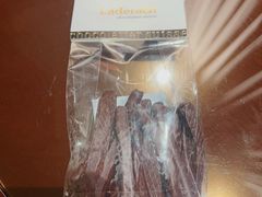 -Laderach 莱德拉(上海环贸iapm店)