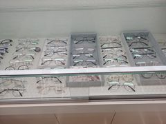 -明月眼镜(三坝店)