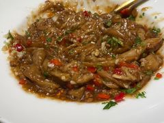 -关东小磨东北菜(漕河泾印象城店)