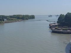 -湖州太湖旅游度假区-月亮广场