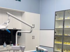 -华齿口腔·矫正种植中心(松江环城路店)