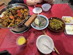 -冯烫烫跷脚牛肉·川菜小馆(武胜西街店)