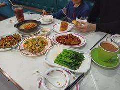 -东鑫记港式茶餐厅(南京东路店)