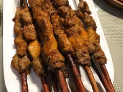 戈壁滩红柳烤肉-巴扎美食·新疆菜·西域歌舞表演餐厅(新疆大厦店)