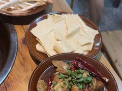 -老街·稳拈老火锅(海椒市店)