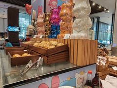 -飨食汇全日制餐厅·昆山皇冠假日酒店(九方店)