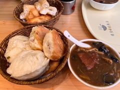 -穆彦华逍遥镇胡辣汤(岗坡路店)