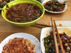 -雲记卢妈冷锅串串(中道街总店)
