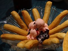 油条冰淇淋-乡村馕坑肉·烧烤·新疆菜·本地人更爱吃(阿勒泰首店)