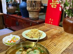 -荣记歡喜·馄饨铺(开发区振华购物中心店)