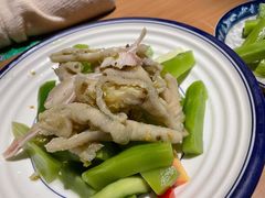 菜根老坛子-卞氏菜根香·川菜(青羊万达店)