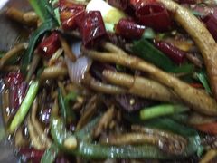 -侬佳蒸菜馆(听潮店)