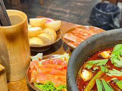 -黔有有贵州酸汤夺夺粉火锅(五味十字店)