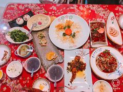 -蘑菇私房菜小馆(杨家坪西城天街店)