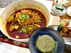 -刘姐啤酒鱼民族演艺餐厅(西街总店)