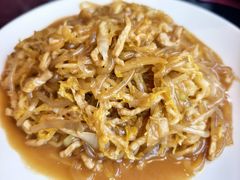 酸菜炒粉-红东阁东北菜烤肉酒馆(CROSS万象汇店)