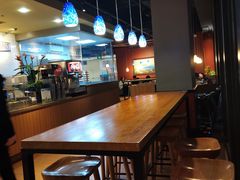 大堂-The Habit Burger Grill 哈比特汉堡(复兴soho店)