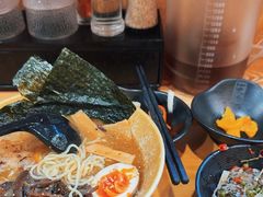 -柒鉦·日式豚骨拉麵(常德路店)