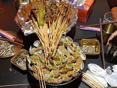 -何师烧烤Pro ·江湖川菜·小龙虾·精酿(太古里旗舰店)