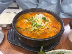 猪骨汤饭-旺清进洞米肠汤