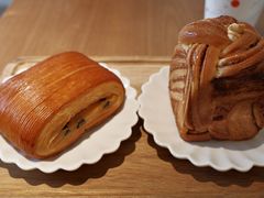 -VERIE BAKEHOUSE