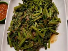 -纽顿熟食中心