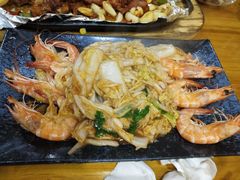 -老东镇啤酒屋海鲜加工·蒸汽海鲜·海鲜烧烤(台东店)