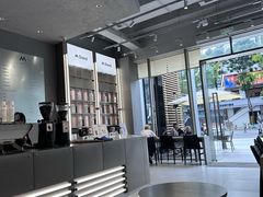 -M Stand(成都COSMO店)
