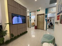-维乐口腔(美维云门诊陆家嘴店)