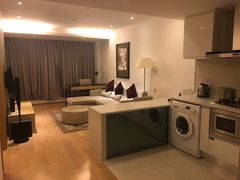 -苏州环球188国际公寓(金鸡湖店)