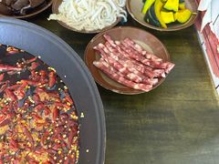 -黄潇洒老火锅(九眼桥宏济巷店)