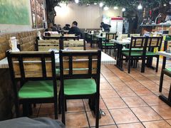大堂-陈老二烧烤(草市街总店)