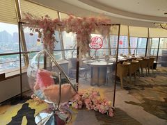 -杏荟旋转餐厅(广州爱群店)