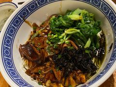 -沪西老弄堂面馆(定西路店)