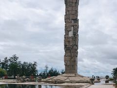 -亚龙湾中心广场