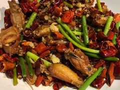 干锅仔排鸡翅-蛙蛙叫干锅年代(簋街总店)