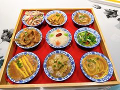 -乡村馕坑肉·烧烤·新疆菜·本地人更爱吃(阿勒泰首店)