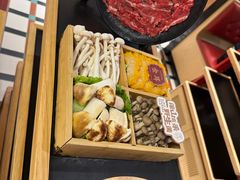 -廖掌柜·重庆鲜货火锅(上海首店)