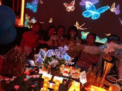 -奉化一页时尚KTV(奉化店)