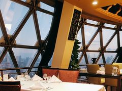 -江城明珠豪生大酒店·泰国金兰花旋转餐厅