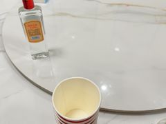 -余杨鸭鸭餐厅