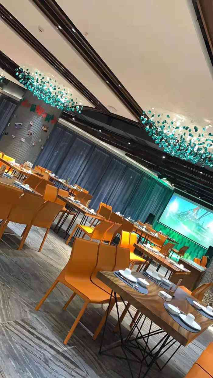 乔记渔庄(五四广场店)-"公司年中会,今天下午外出团建,晚餐外出用.
