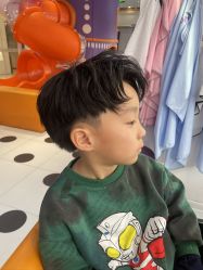 -Oh my head儿童理发(绿地·新田360店)