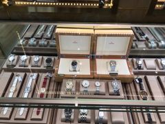 -亨得利名表服务中心(上海湾店)