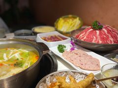 -喃喃椰·糟粕醋·椰子鸡火锅(七堡花园店)