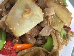 -天天向上素食餐厅(五台山店)