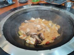 -老刘生态大鱼坊铁锅炖鱼(赛马场店)