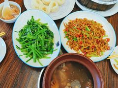 -民间瓦缸煨汤館(嵩山路店)