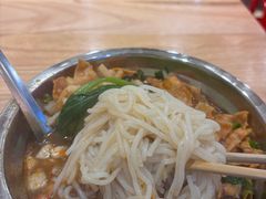 -柳州肥姨妈大骨螺蛳粉(万达中心店)